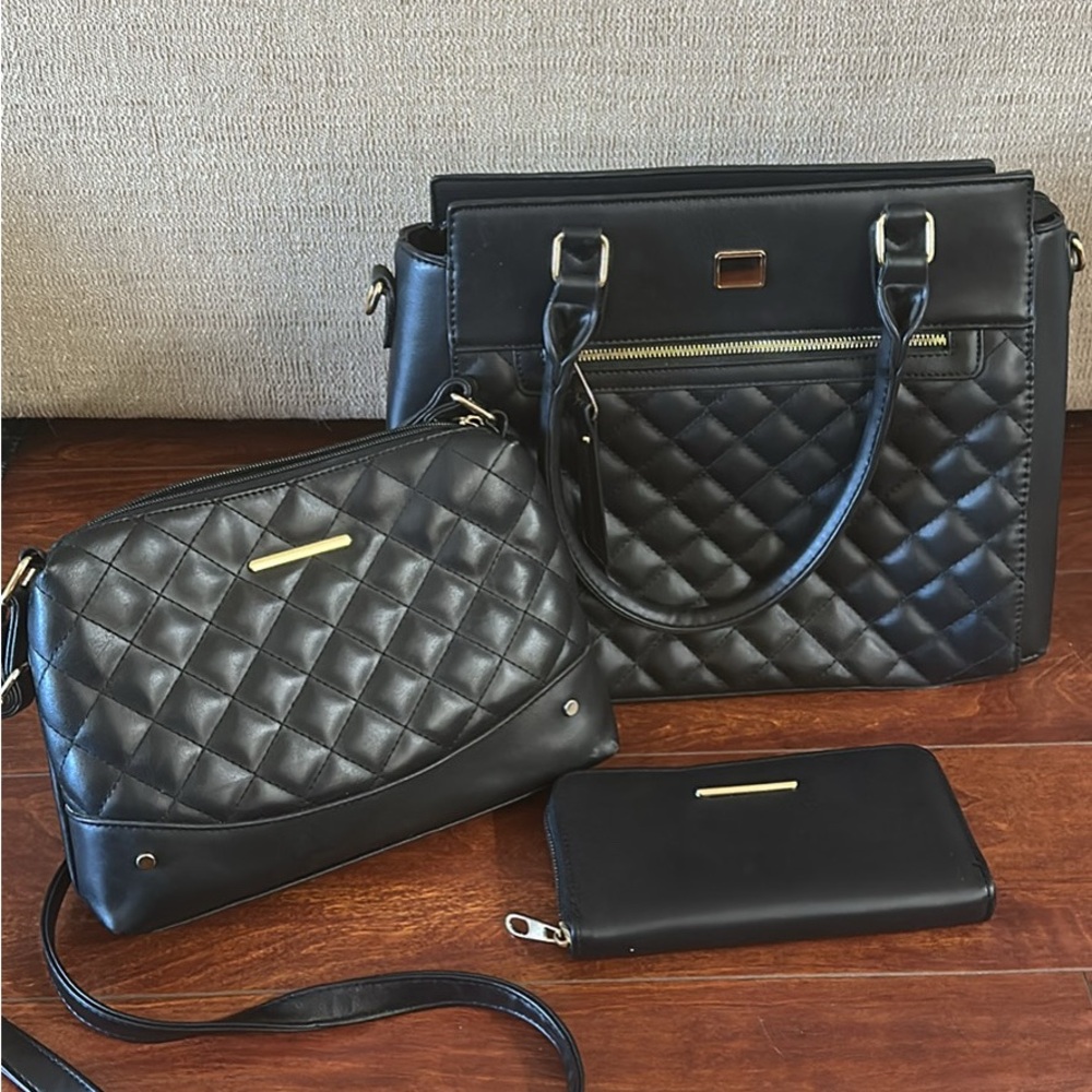 Chic Black Quilted Shoulder Bag Set